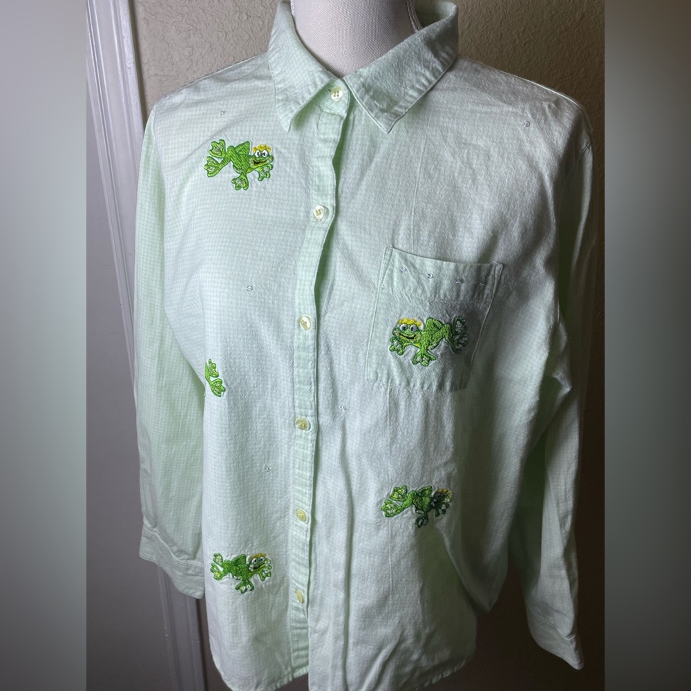 Green Frog Embroidered Button-Up Shirt- Casey & Max